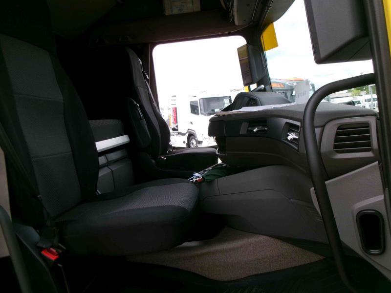 DAF XFn 480 FT 4X2 LOW DECK null