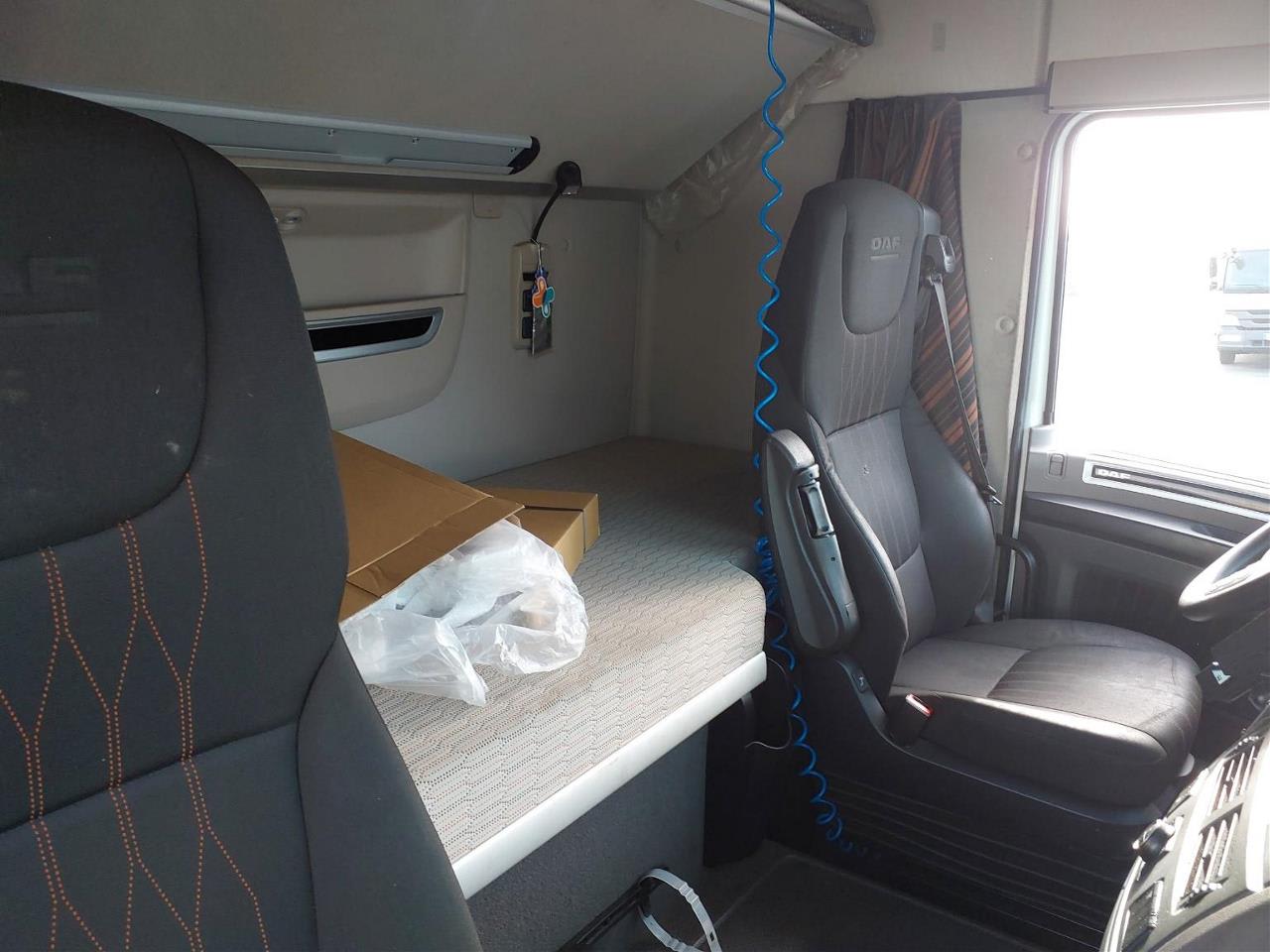 DAF XF 480 FT 4X2 null