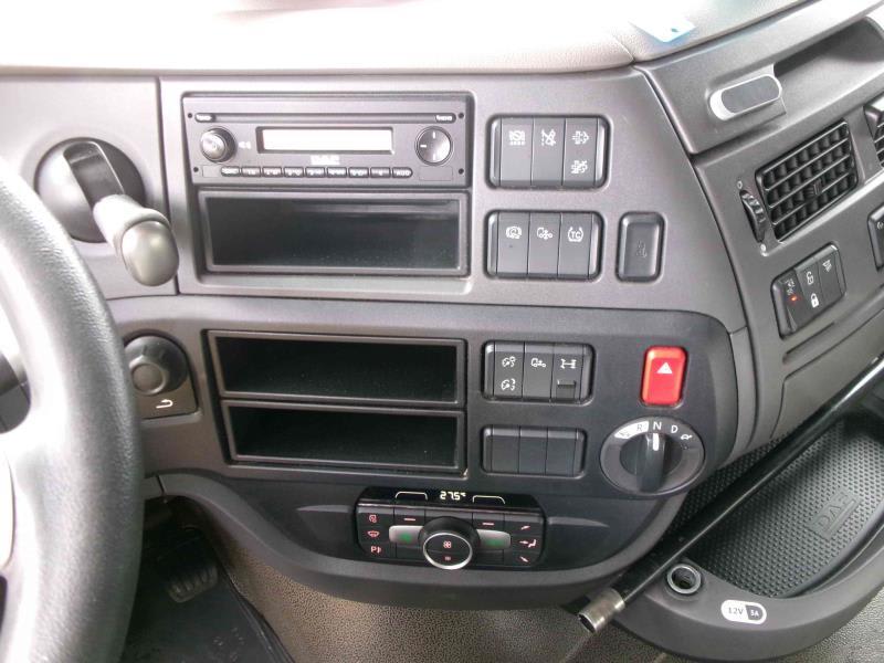 DAF XF 480 FT 4X2 LOW DECK null