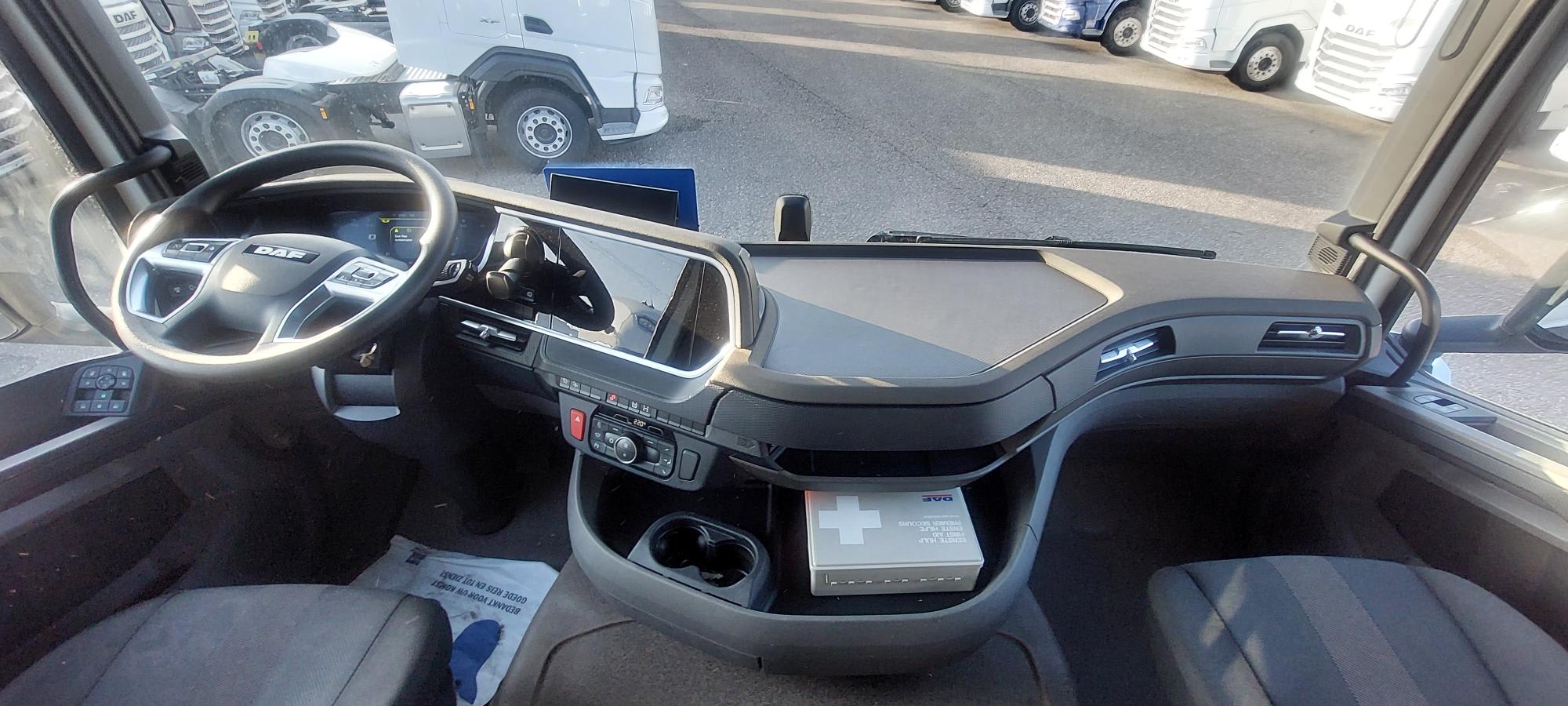 DAF XFn 480 FT 4X2 null