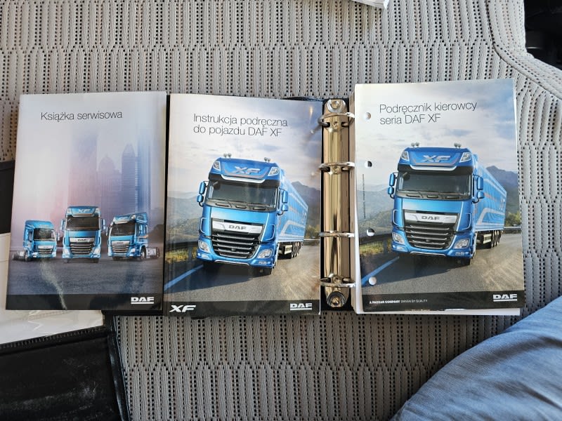DAF XF 480 FAR 6X2 R null