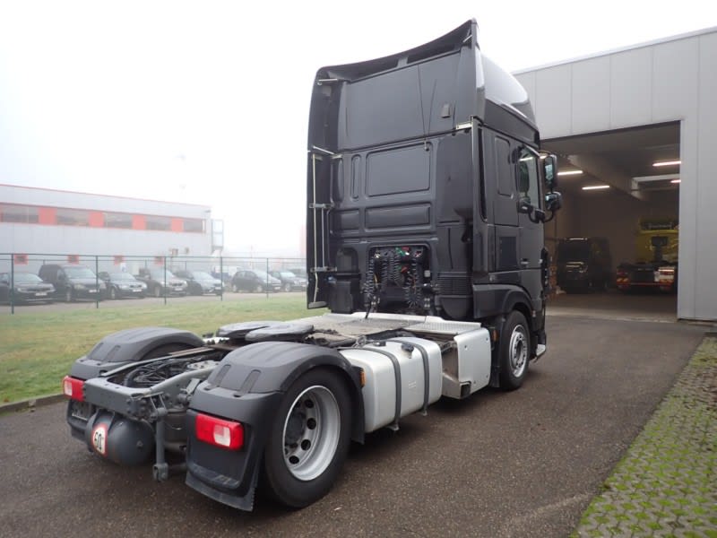 DAF XF 480 FT 4X2 LOW DECK null