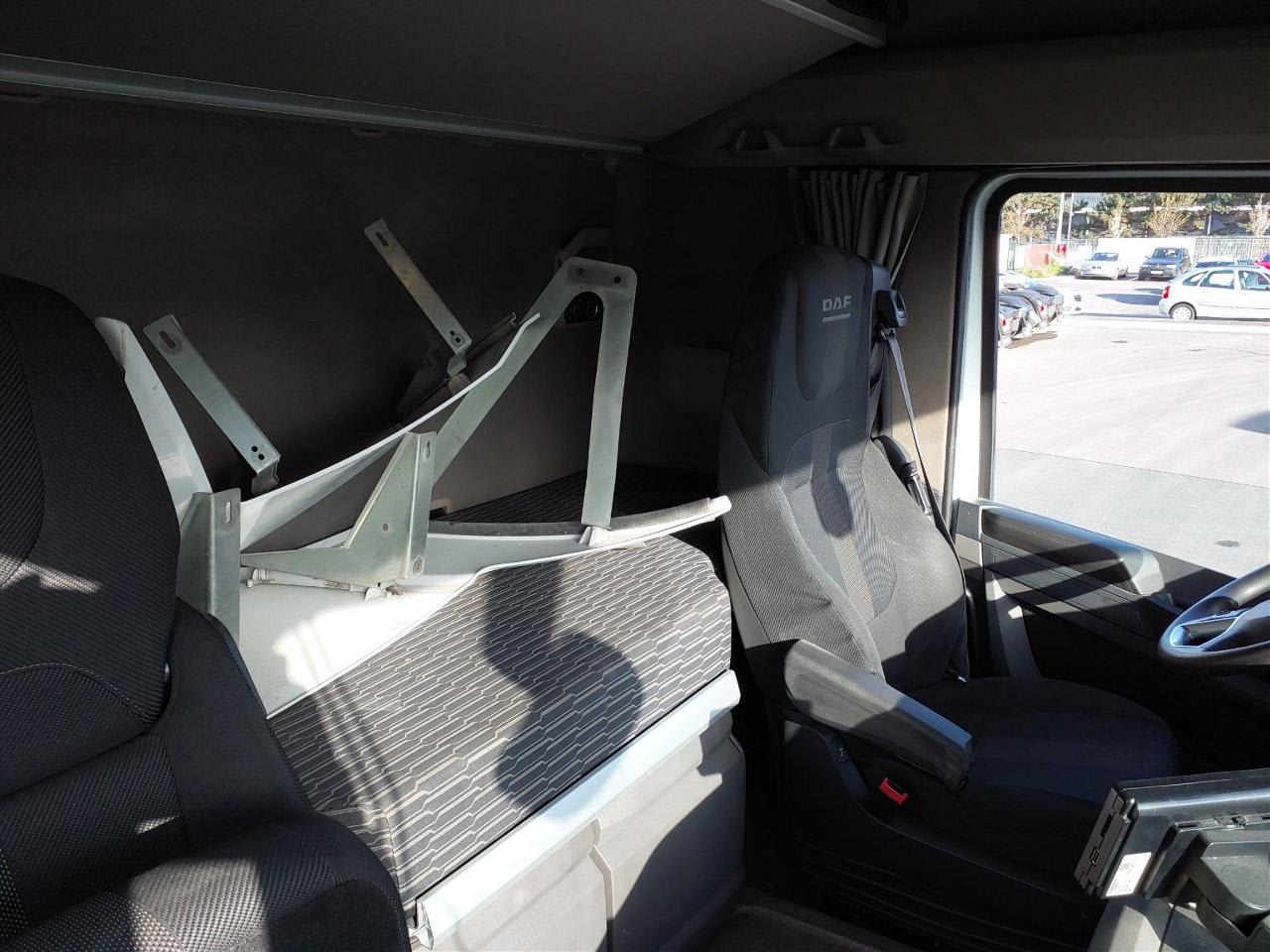 DAF XFn 480 FT 4X2 null