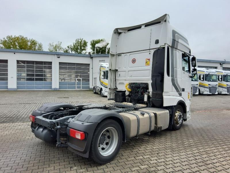 DAF XF 480 FT 4X2 LOW DECK null