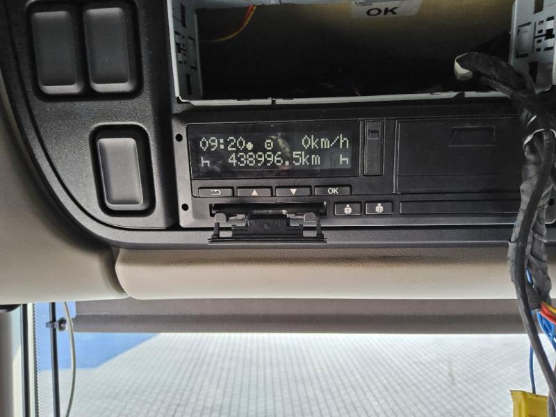 DAF XF 480 FT 4X2 LOW DECK null