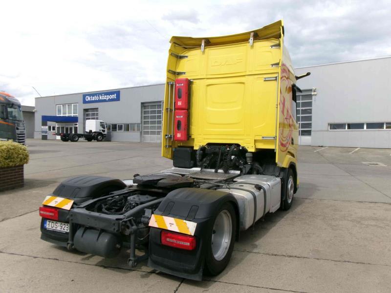 DAF XFn 480 FT 4X2 LOW DECK null
