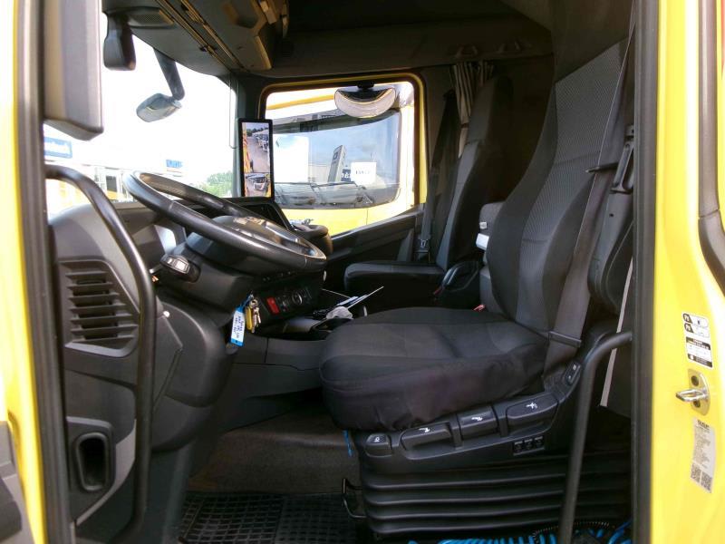 DAF XFn 480 FT 4X2 LOW DECK null