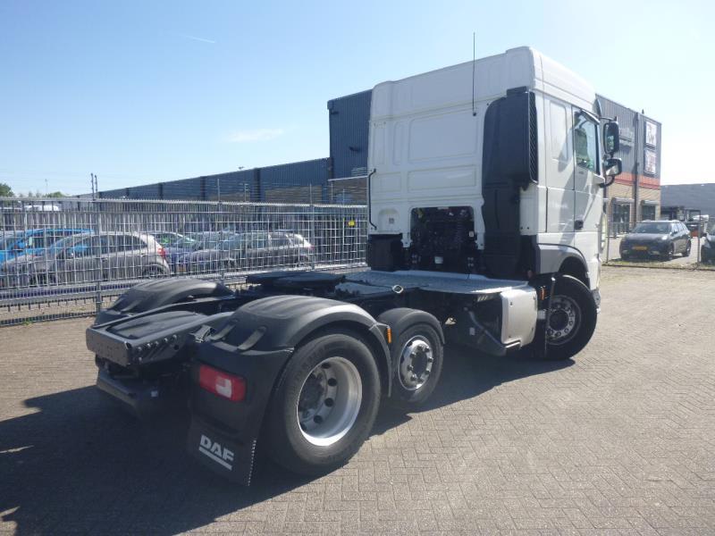 DAF XF 480 FTP 6X2 P null