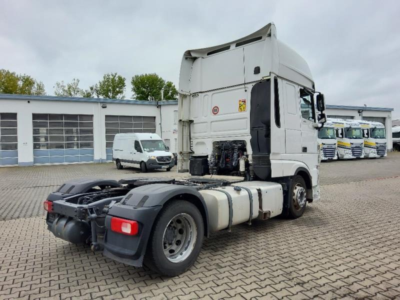 DAF XF 480 FT 4X2 LOW DECK null