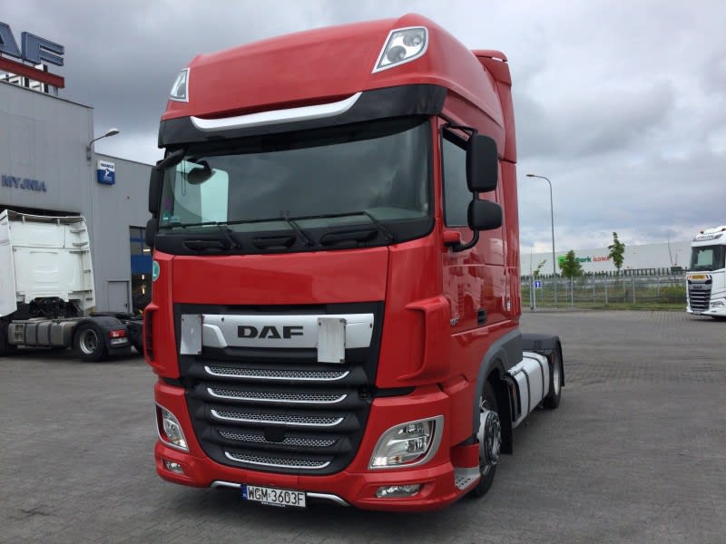 DAF XF 480 FT 4X2 LOW DECK null