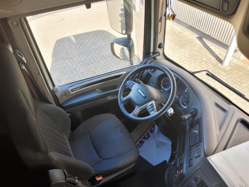 DAF XF 480 FAR 6X2 R null