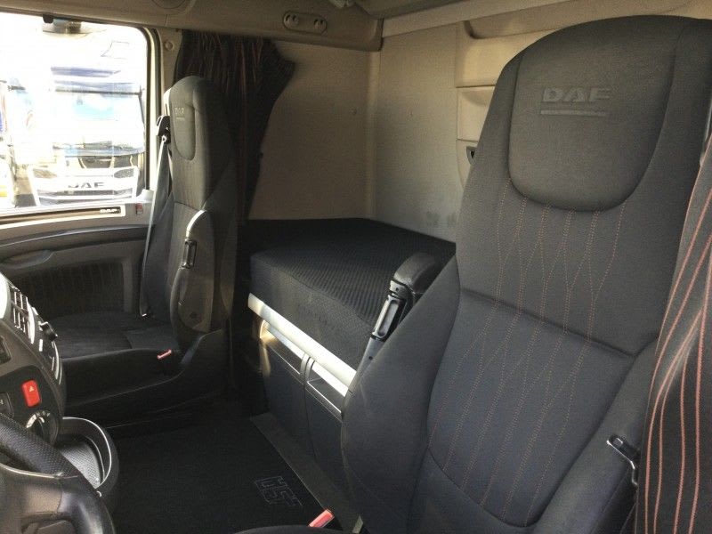 DAF XF 480 FT 4X2 LOW DECK null