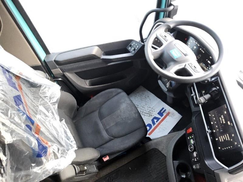 DAF XFn 530 FT 4X2 null