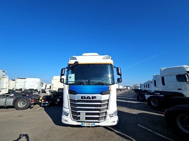 DAF XFn 530 FT 4X2 null
