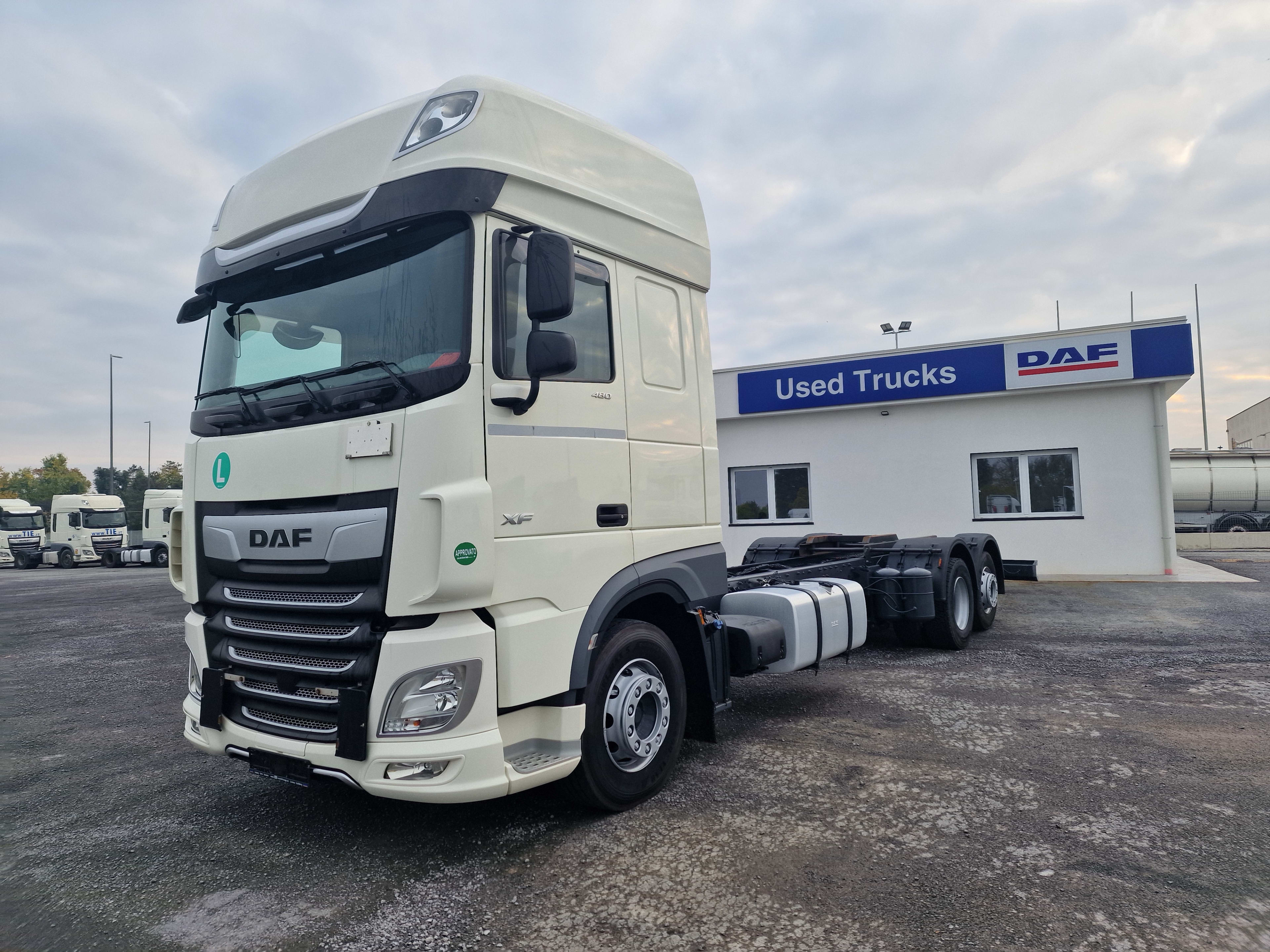 DAF XF 480 FAN 6X2 N Des photos à venir bientôt