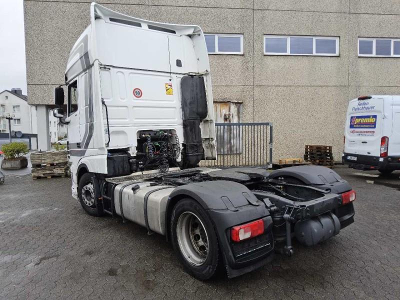 DAF XF 480 FT 4X2 LOW DECK null