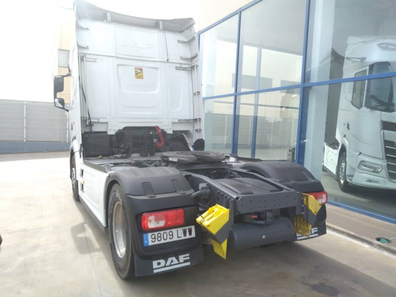 DAF XFn 430 FT 4X2 null
