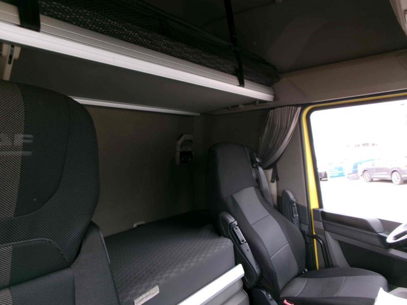 DAF XFn 480 FT 4X2 LOW DECK null