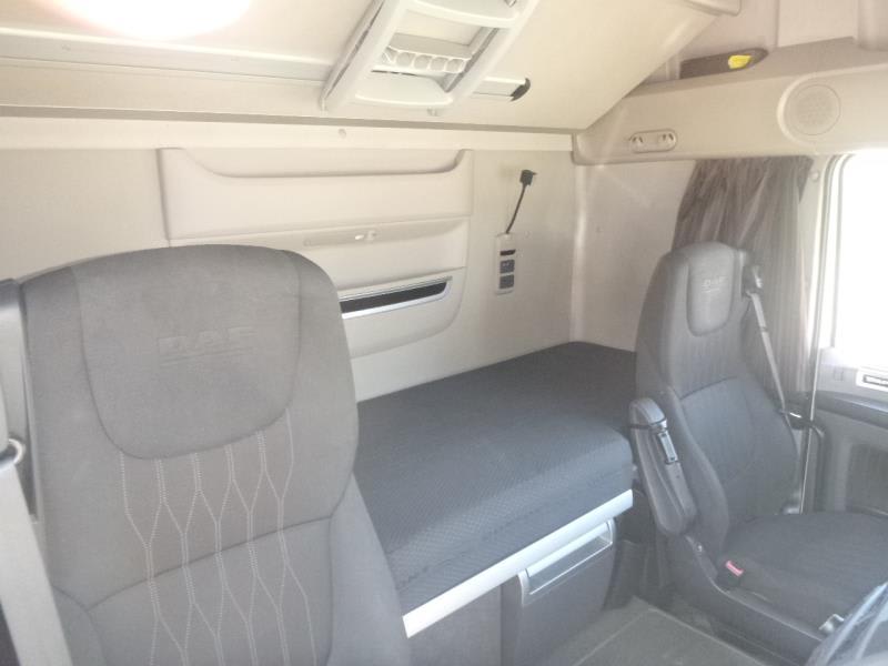 DAF XF 450 FT 4X2 null