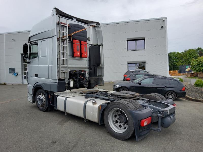 DAF XF 480 FT 4X2 LOW DECK null