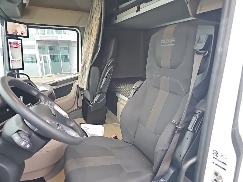 DAF XG 480 FT 4X2 LOW DECK null