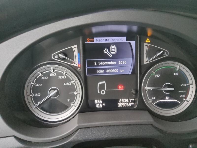 DAF XF 480 FAN 6X2 N LOW DECK null