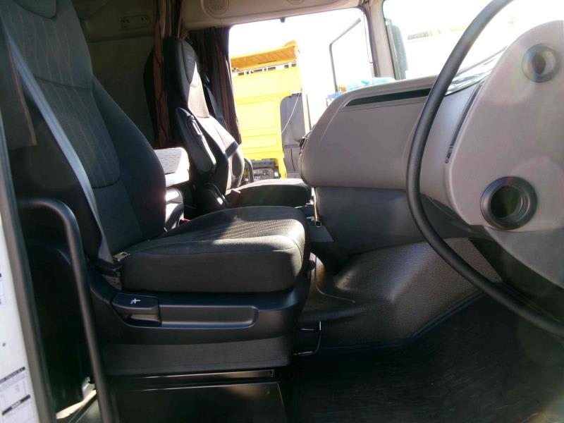 DAF XF 480 FT 4X2 LOW DECK null