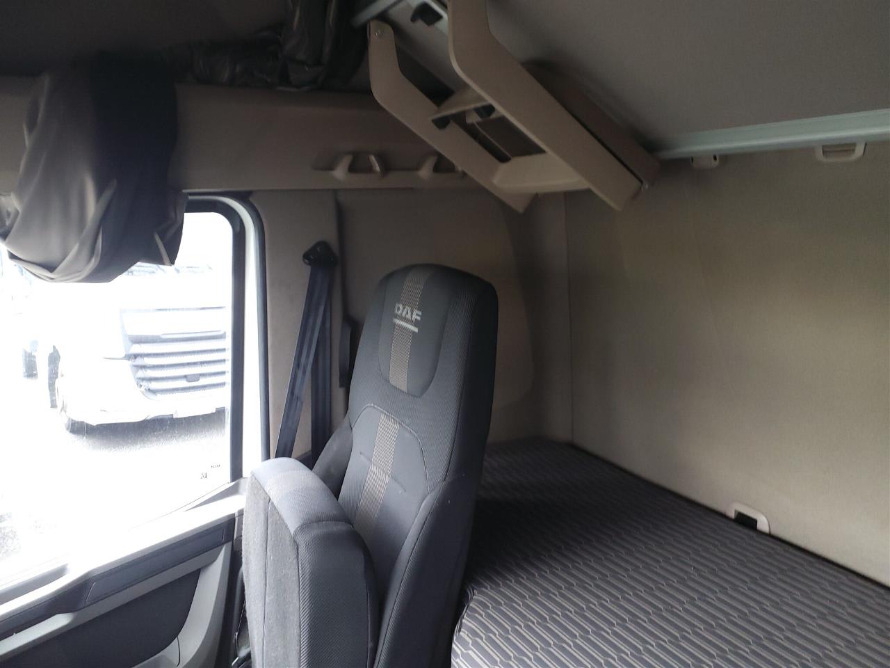 DAF XFn 530 FT 4X2 null