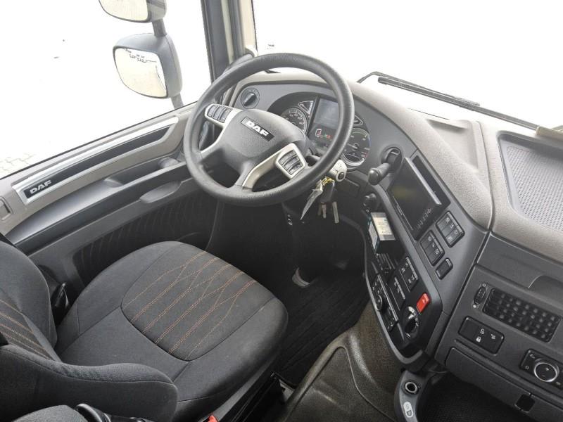 DAF XF 480 FAR 6X2 R null