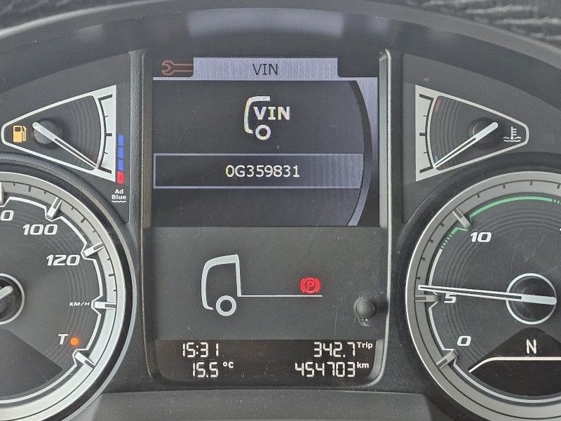 DAF XF 480 FT 4X2 LOW DECK null