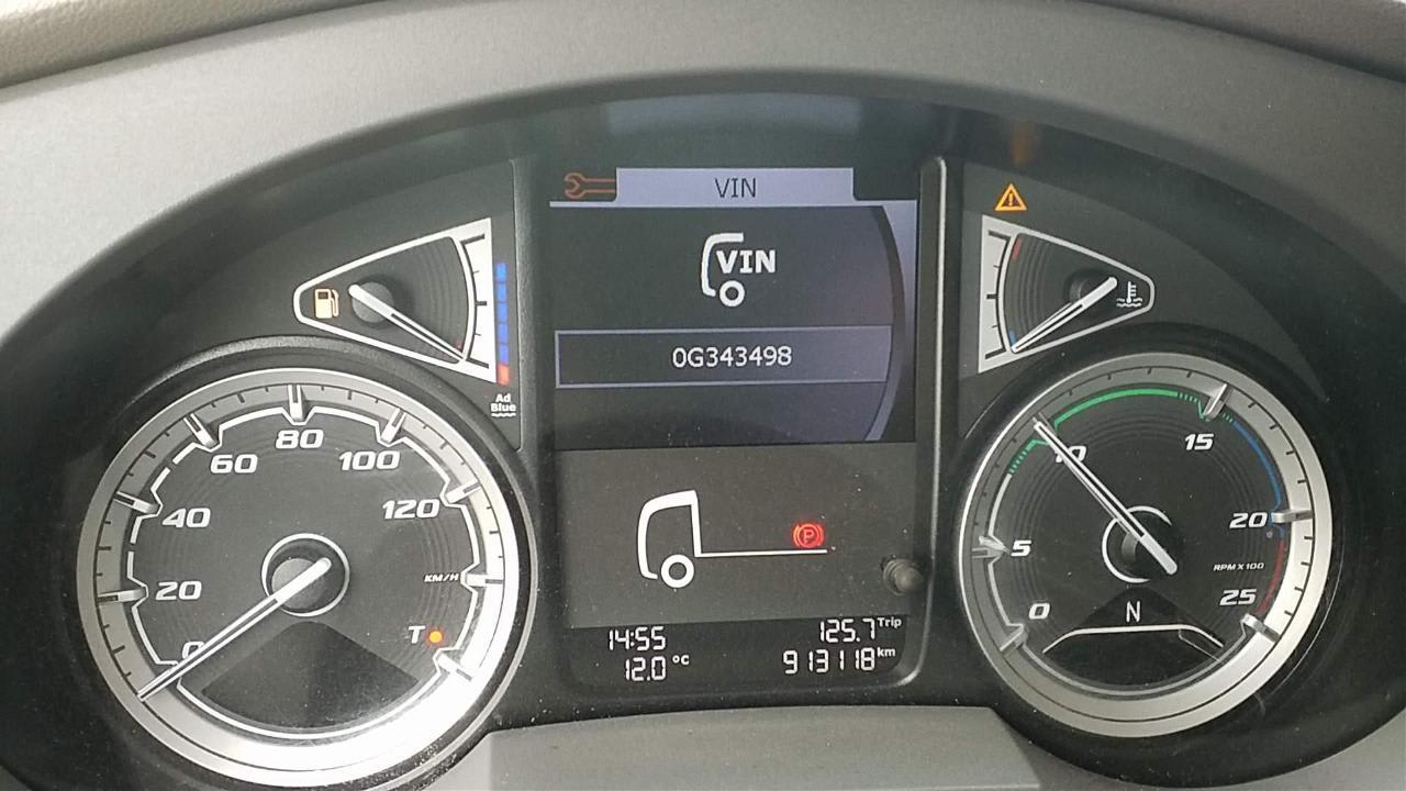 DAF XF 480 FA 4X2 LOW DECK null