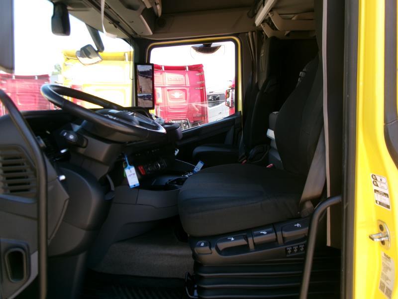 DAF XFn 480 FT 4X2 LOW DECK null