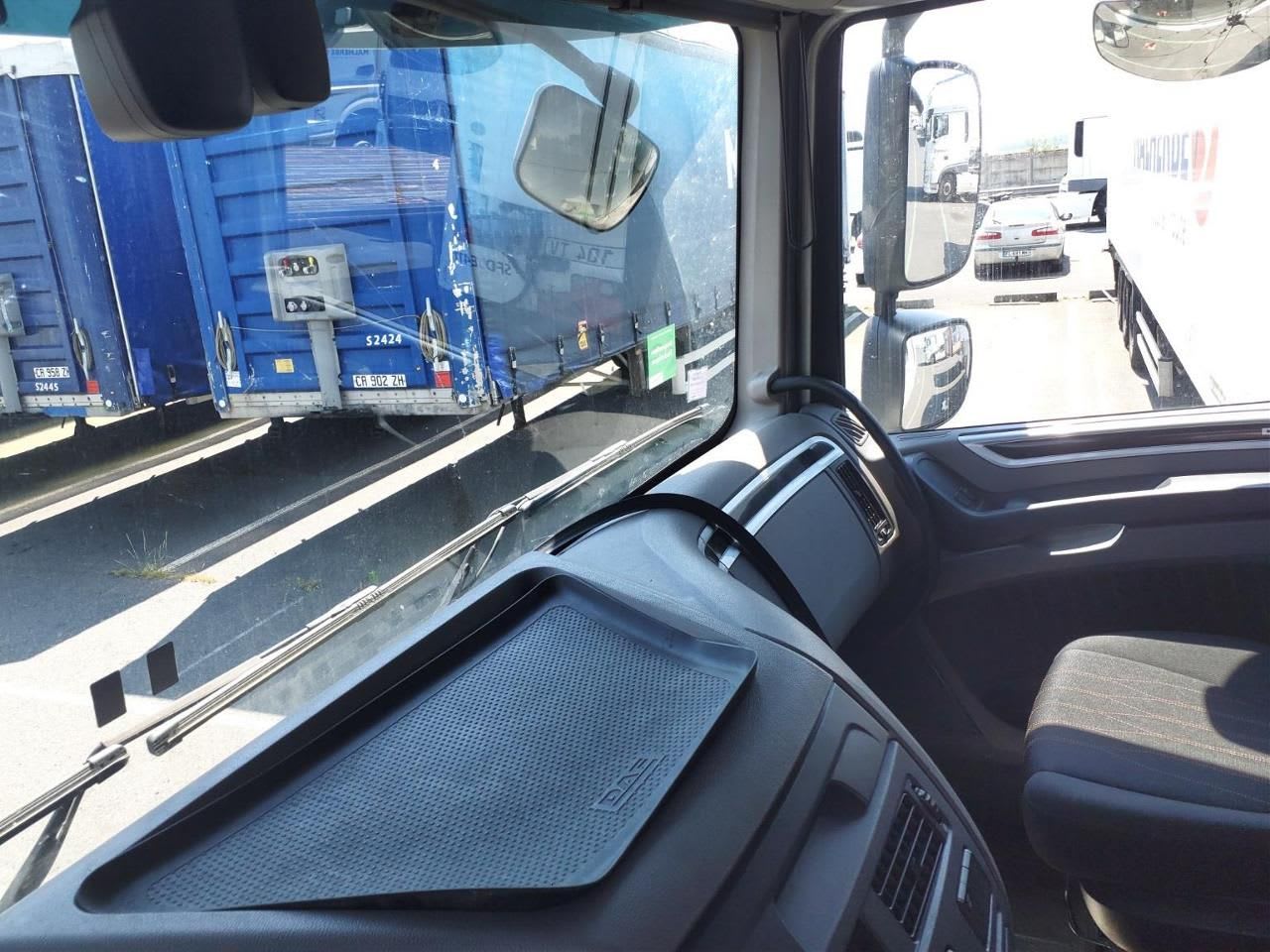 DAF XF 480 FT 4X2 null