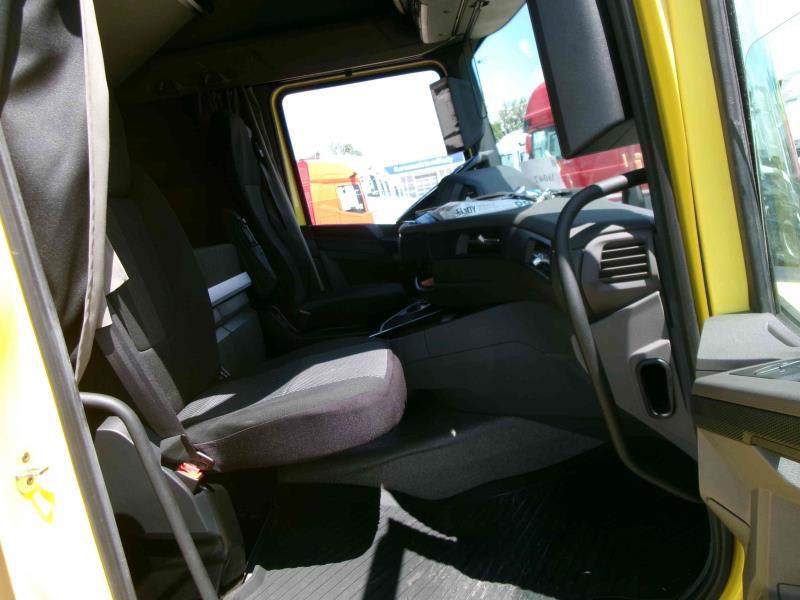 DAF XFn 480 FT 4X2 LOW DECK null