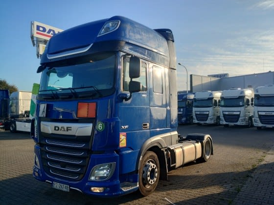 DAF XF 480 FT 4X2 LOW DECK null