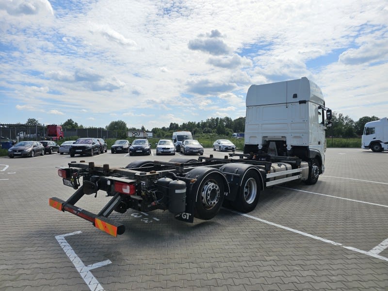 DAF XF 480 FAR 6X2 R null