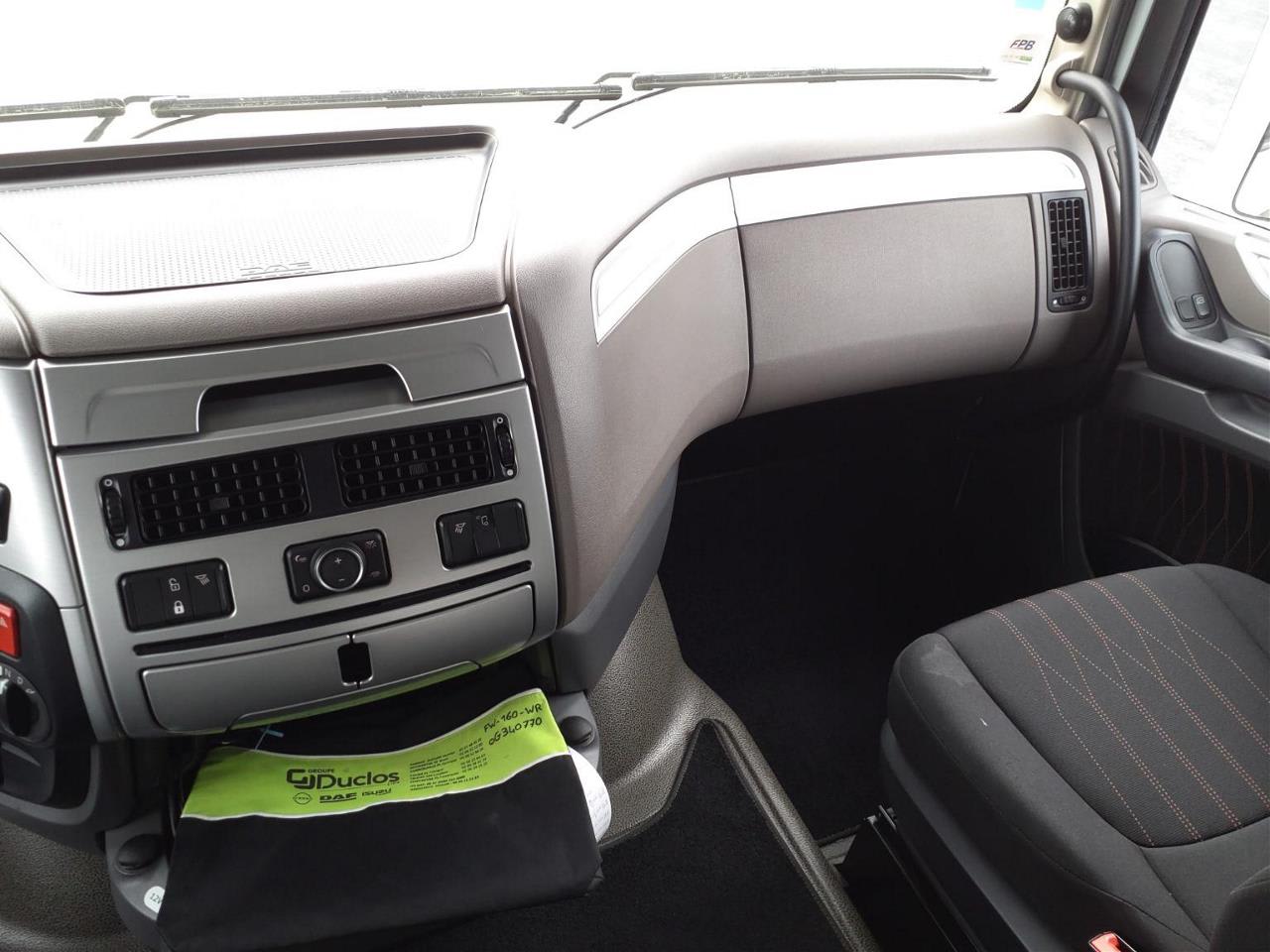 DAF XF 530 FT 4X2 null