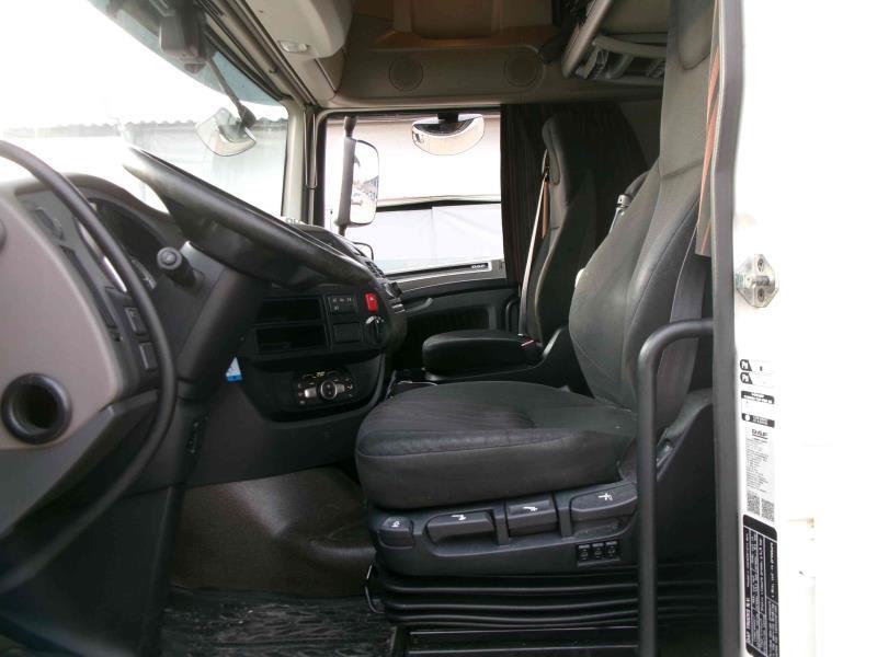 DAF XF 480 FT 4X2 LOW DECK null
