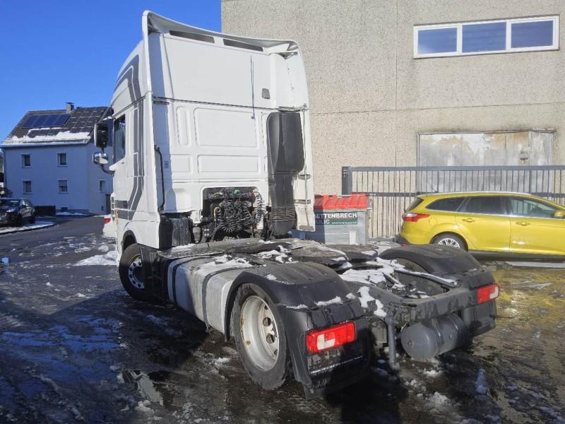 DAF XF 480 FT 4X2 LOW DECK null