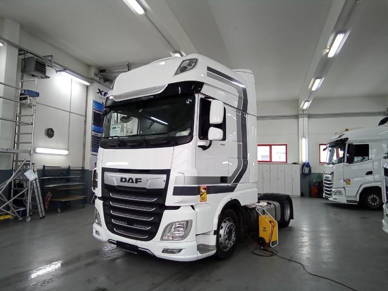 DAF XF 480 FT 4X2 LOW DECK null