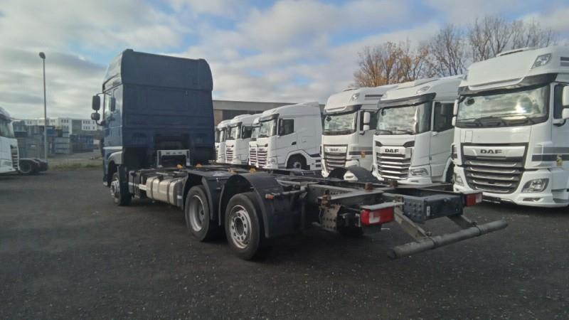 DAF XF 480 FAN 6X2 N LOW DECK null