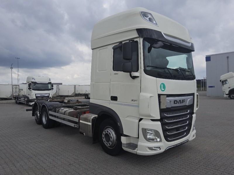 DAF XF 480 FAR 6X2 R null