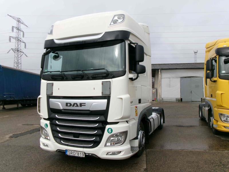 DAF XF 480 FT 4X2 LOW DECK Des photos à venir bientôt