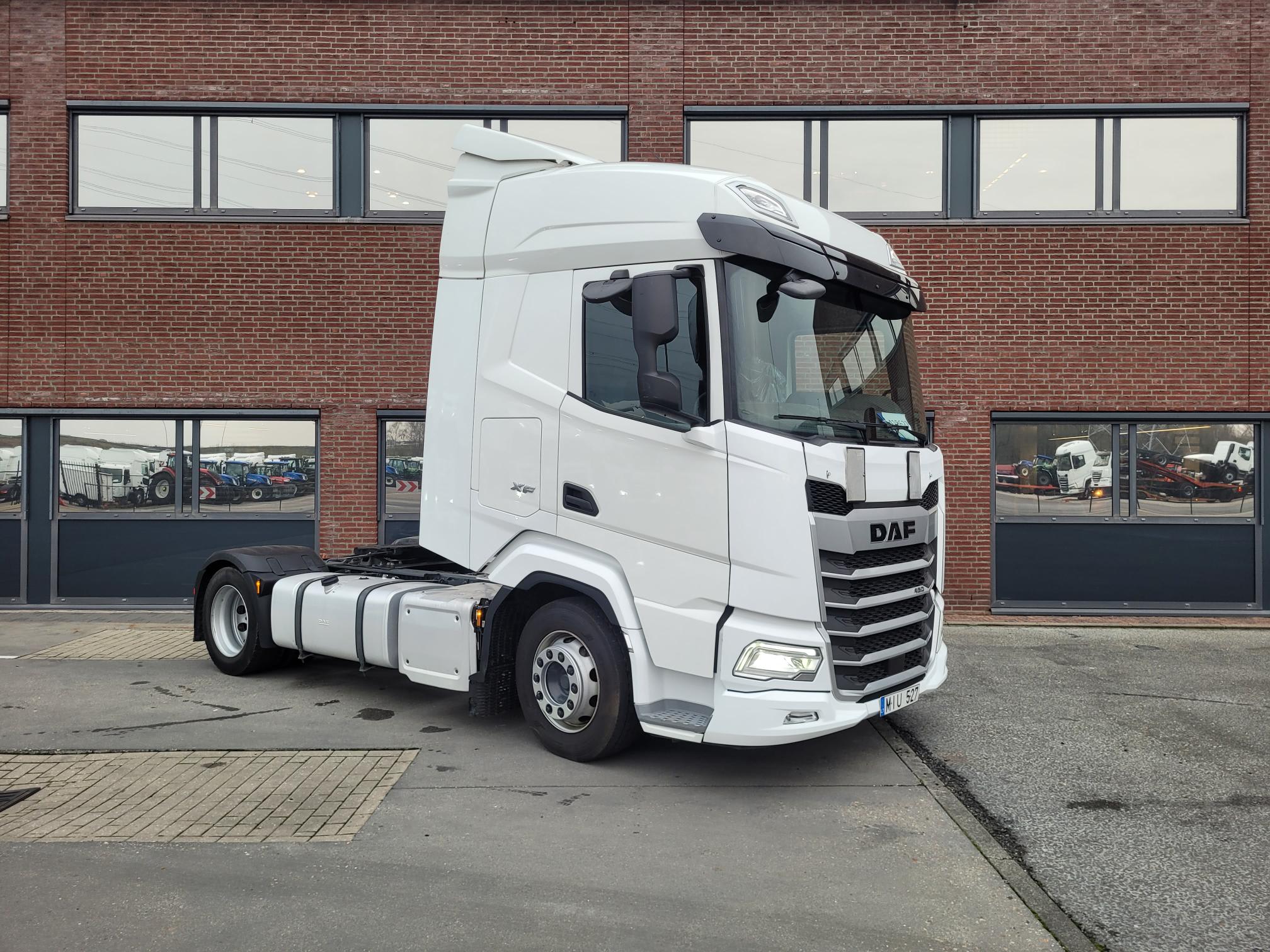 DAF XFn 480 FT 4X2 LOW DECK null