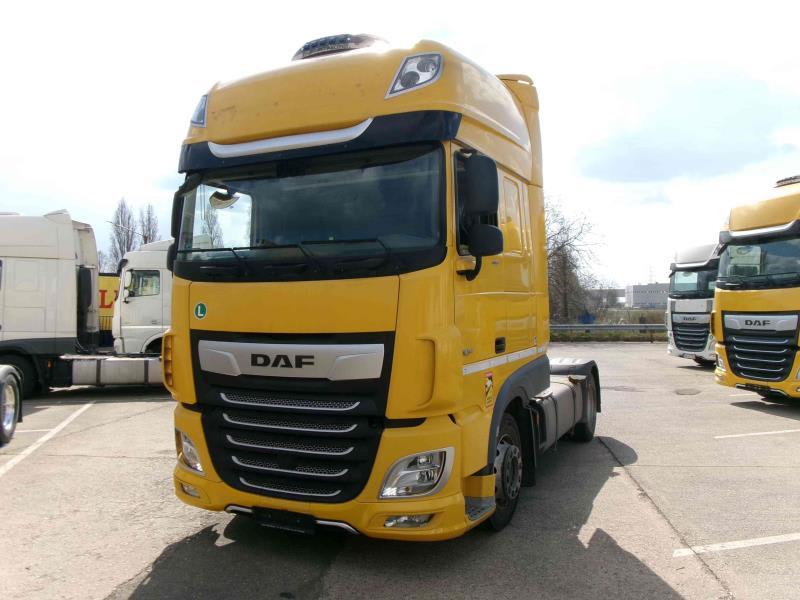 DAF XF 480 FT 4X2 LOW DECK Fotos kommen bald