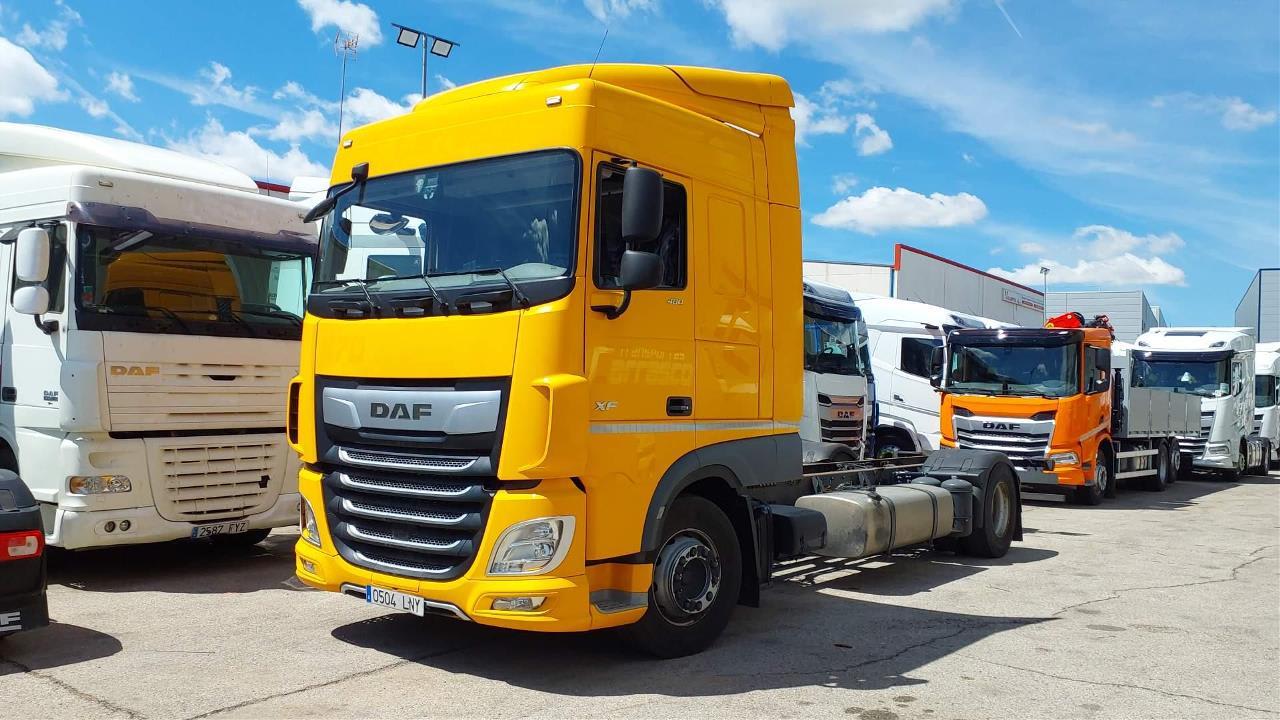 DAF XF 480 FA 4X2 LOW DECK Photos coming soon
