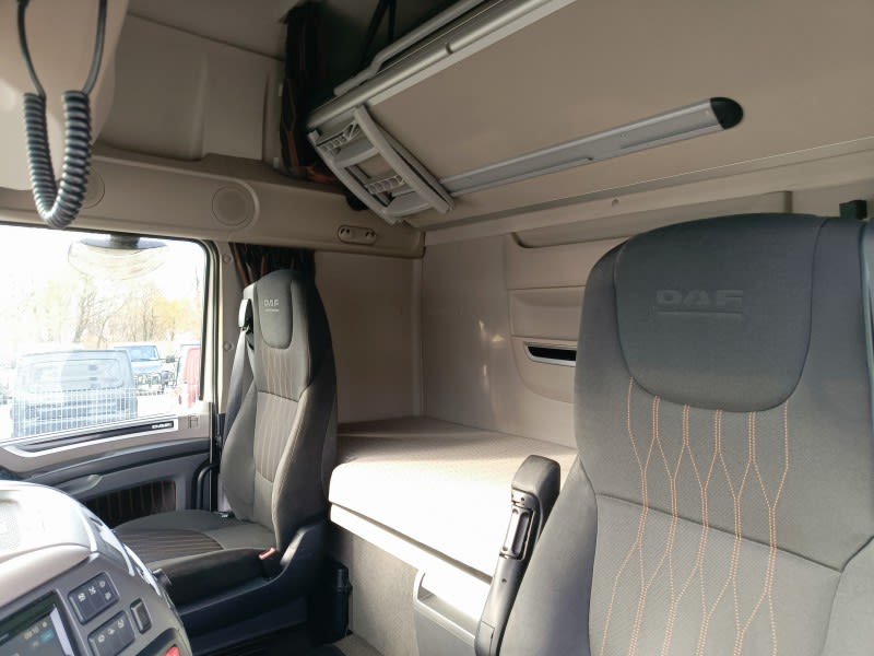 DAF XF 480 FT 4X2 LOW DECK null