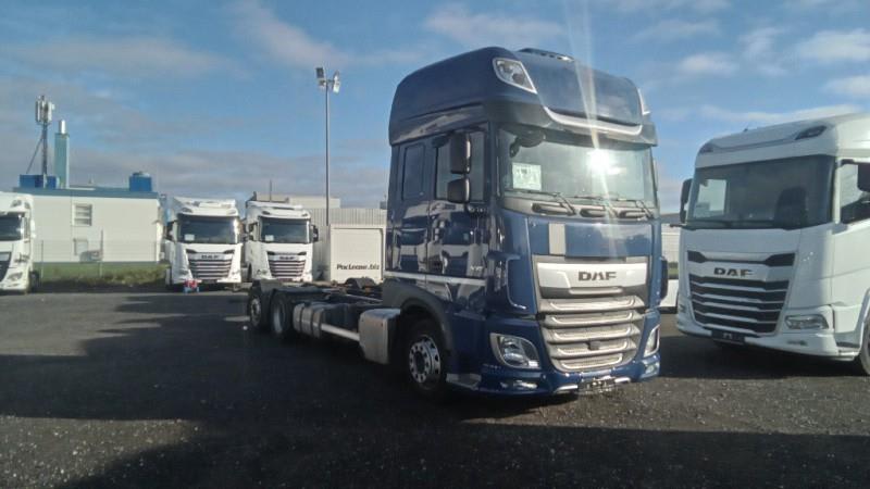 DAF XF 480 FAN 6X2 N LOW DECK null