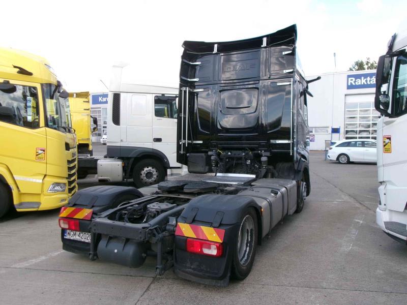 DAF XFn 480 FT 4X2 LOW DECK null