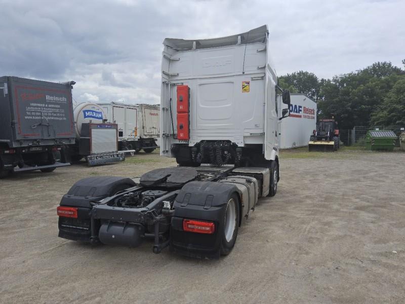 DAF XG 480 FT 4X2 LOW DECK null